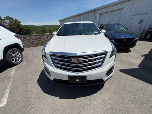 Used 2019 Cadillac XT5 FWD image 8