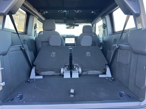 New 2025 Ford Bronco 2-Door w/ Sasquatch Package image 31