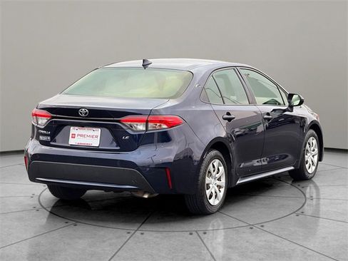 Used 2021 Toyota Corolla LE image 6