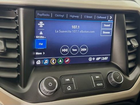 Used 2023 GMC Acadia Denali FWD image 15