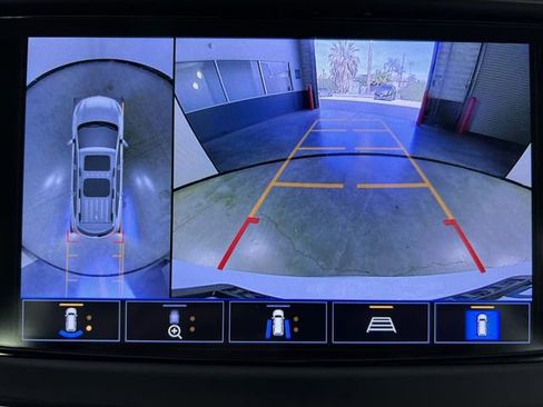 Certified 2022 Buick Enclave Premium w/ Experience Buick Package image 15