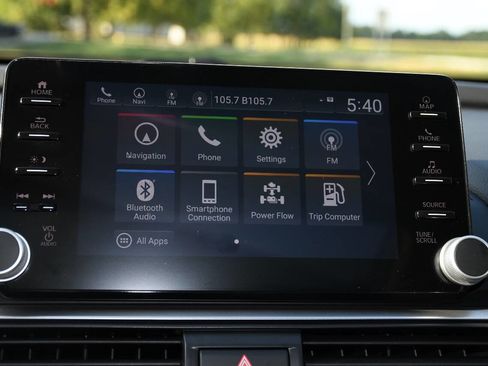 Used 2022 Honda Accord Touring image 38