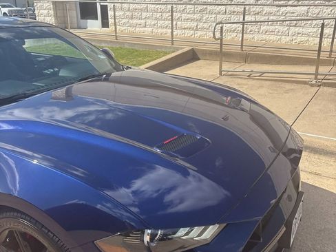 Used 2020 Ford Mustang GT Premium w/ Black Accent Package image 5