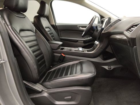 Used 2024 Ford Edge SEL image 21