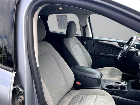 Used 2022 Ford Escape SE w/ Cold Weather Package AWD/4WD image 7