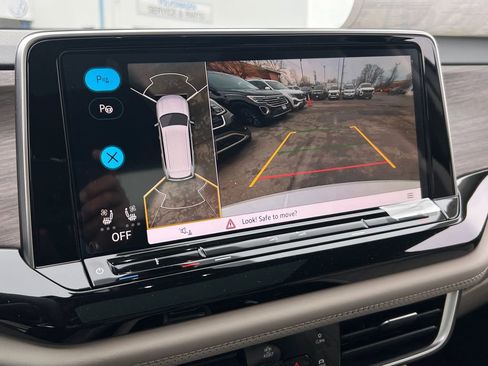 New 2026 Volkswagen Atlas SEL Premium R-Line image 28