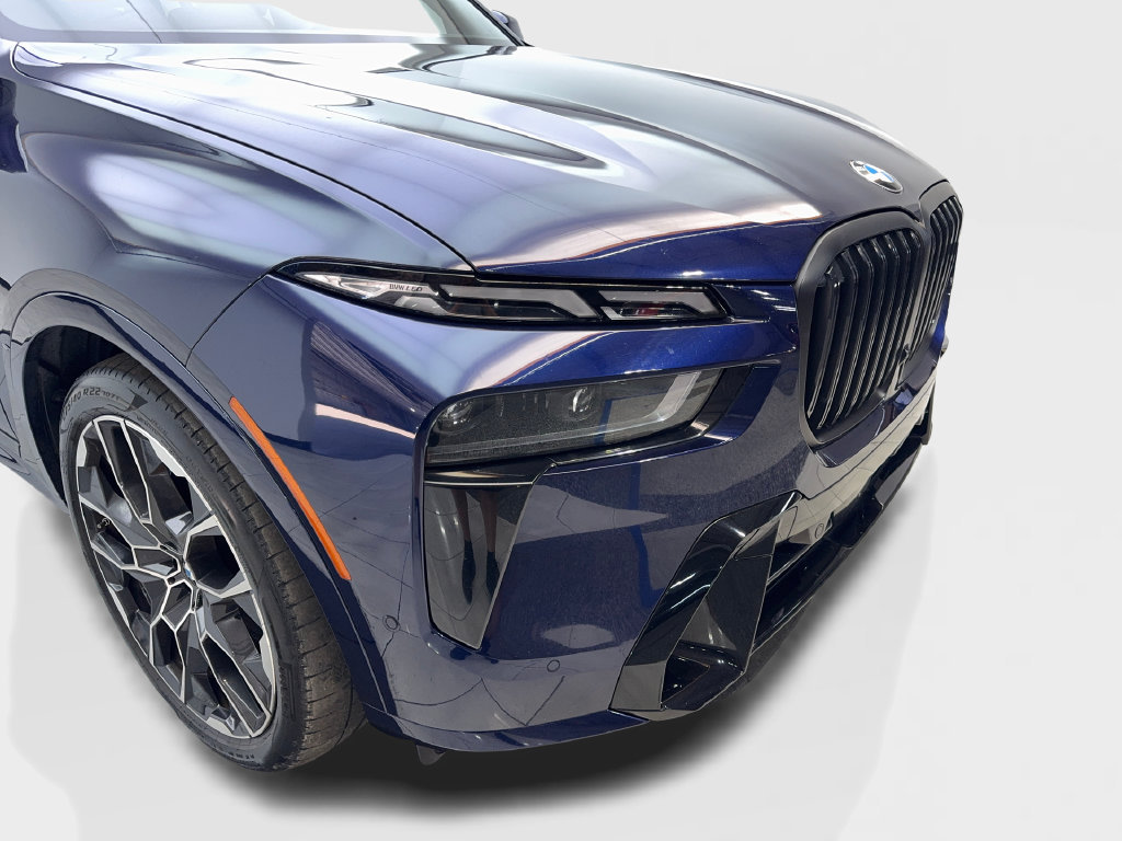 Used 2024 BMW X7 xDrive40i w/ Executive Package AWD/4WD image 19