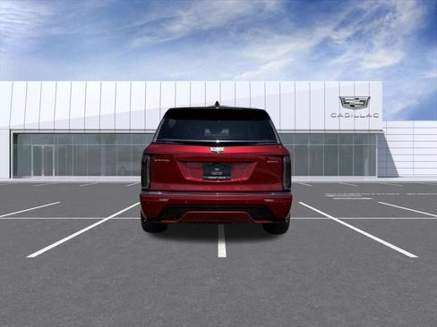 Certified 2026 Cadillac Vistiq Platinum w/ LPO, Floor Liner Package AWD/4WD image 12