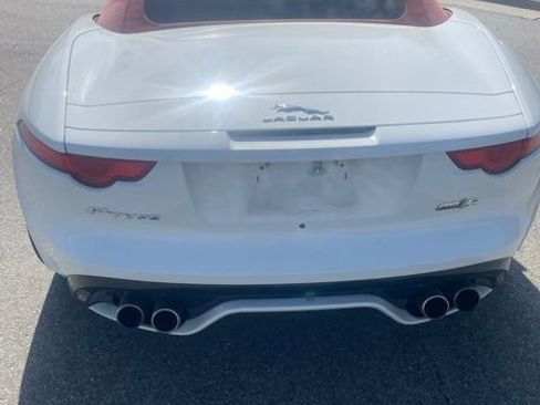 Used 2017 Jaguar F-TYPE R image 10