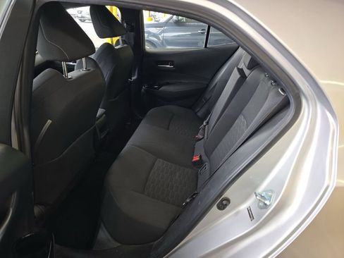 Used 2019 Toyota Corolla SE w/ Carpet Mat Package image 16