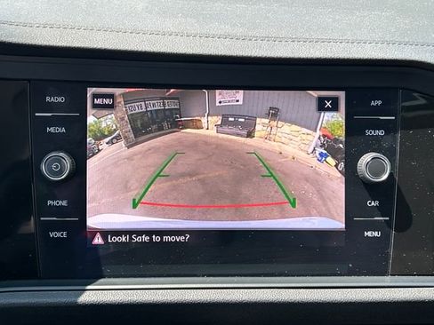 Used 2019 Volkswagen Jetta SEL FWD image 20