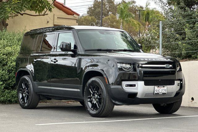 Used 2025 Land Rover Defender 110 S AWD/4WD image 7