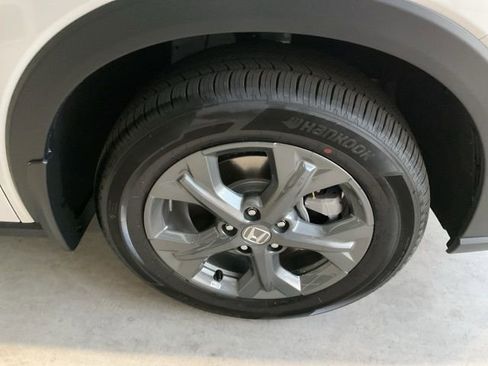 New 2026 Honda HR-V LX image 24