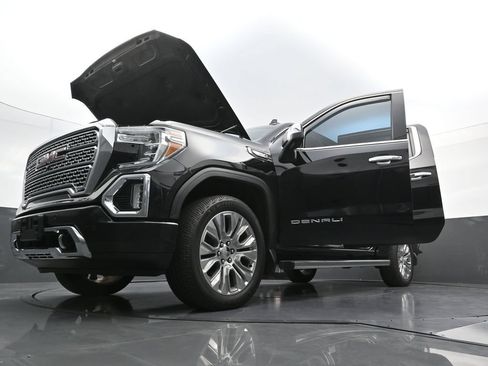 Used 2021 GMC Sierra 1500 Denali w/ Denali Ultimate Package AWD/4WD image 39