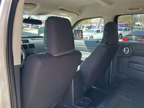 Used 2008 Dodge Nitro SXT image 18