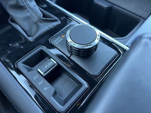 Used 2024 Toyota Tundra Platinum image 25