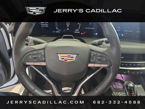 Used 2025 Cadillac CT5 Sport RWD image 13