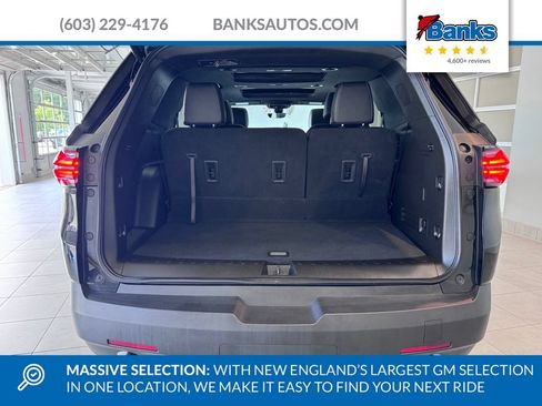 Certified 2023 Chevrolet Traverse LT w/ LT Premium Package AWD/4WD image 8