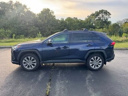 Used 2024 Toyota RAV4 XLE Premium w/ Weather Package AWD/4WD image 6