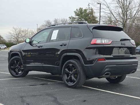 Used 2019 Jeep Cherokee Latitude Plus image 14