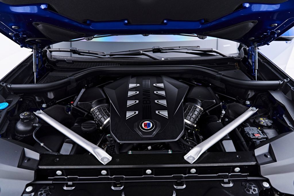 Used 2025 BMW ALPINA XB7 AWD/4WD image 94
