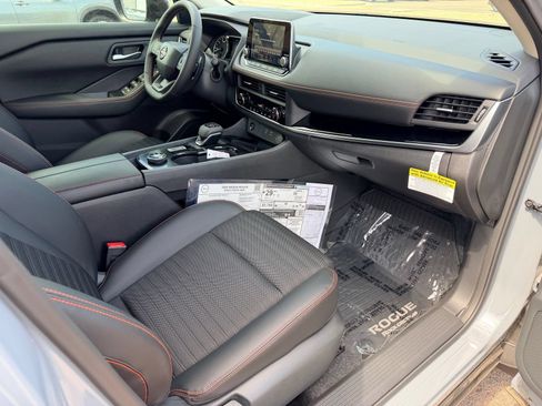 New 2026 Nissan Rogue SV AWD/4WD image 11