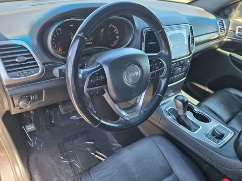 Used 2021 Jeep Grand Cherokee Limited AWD/4WD image 10