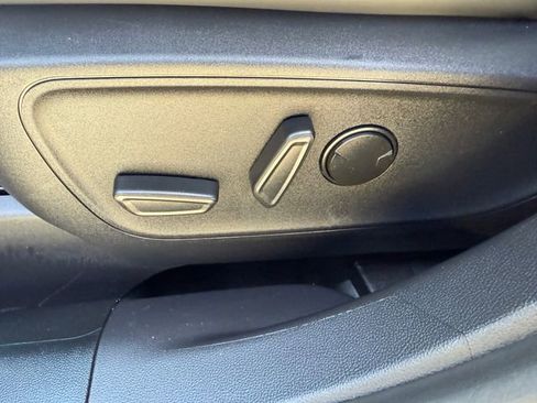 Used 2025 Ford Bronco Sport Badlands image 17