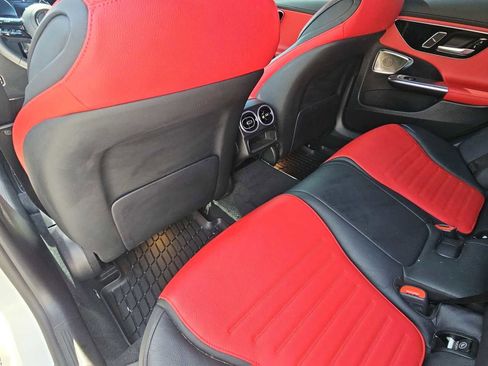 Used 2023 Mercedes-Benz C 300 Sedan image 18