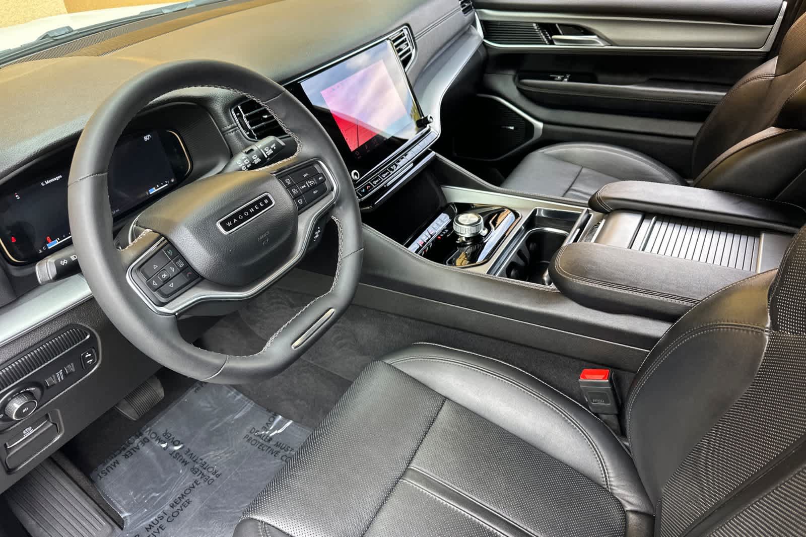 Used 2023 Jeep Wagoneer Series II RWD image 9