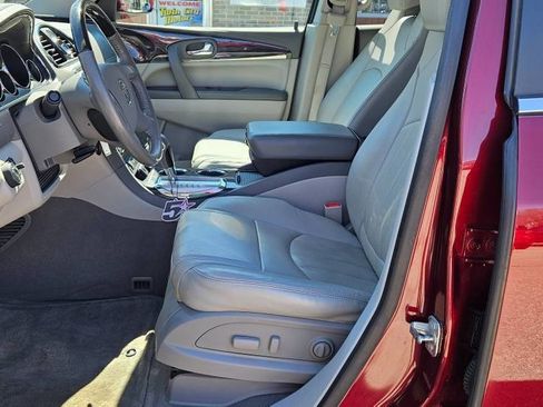 Used 2017 Buick Enclave Leather FWD image 10