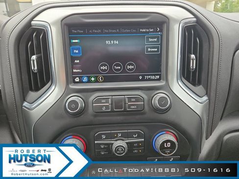 Used 2022 Chevrolet Silverado 1500 LT RWD image 15