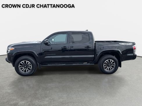 Used 2021 Toyota Tacoma TRD Sport image 8