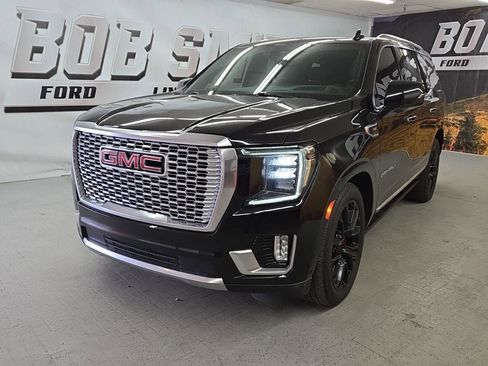 Used 2024 GMC Yukon Denali w/ Denali Reserve Package image 21