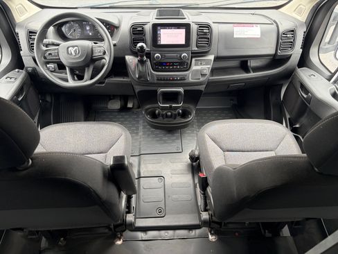 Used 2023 RAM ProMaster 3500 FWD image 17