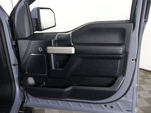 Used 2020 Ford F150 Lariat w/ Equipment Group 502A Luxury AWD/4WD image 26