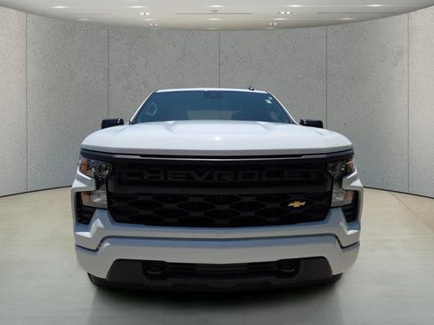 Used 2026 Chevrolet Silverado 1500 Custom RWD image 12