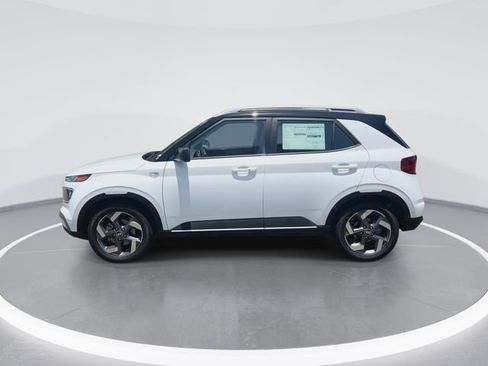 New 2026 Hyundai Venue SEL FWD image 5