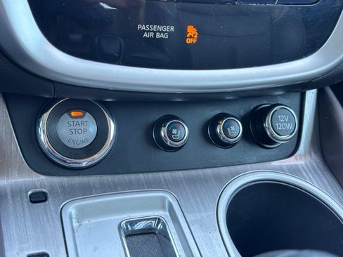 Used 2015 Nissan Murano Platinum FWD image 11