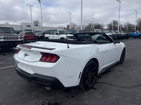 Used 2025 Ford Mustang Premium image 44