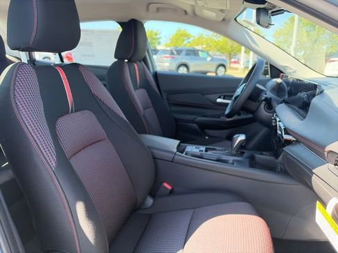 New 2026 Nissan Sentra SR w/ Floor Mat Package FWD image 12
