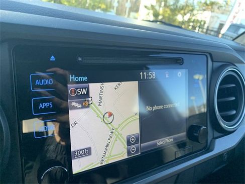 Certified 2016 Toyota Tacoma TRD Sport image 21