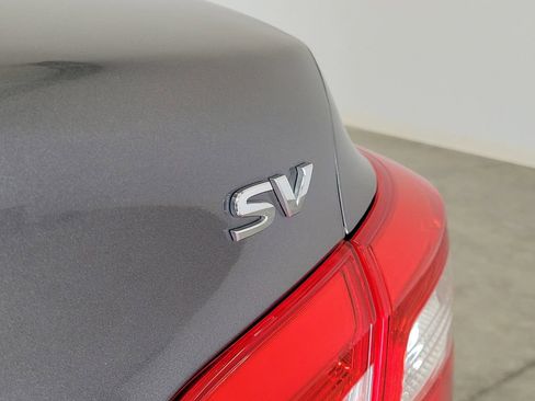 Used 2019 Nissan Sentra SV w/ Special Edition Package image 8