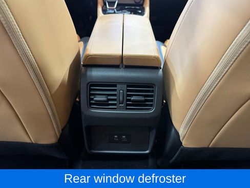 Used 2023 Nissan Rogue Platinum w/ Platinum Premium Package image 28