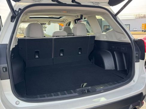 Used 2021 Subaru Forester Premium image 41