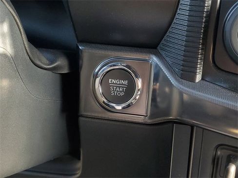 Used 2024 Ford F150 Raptor image 21