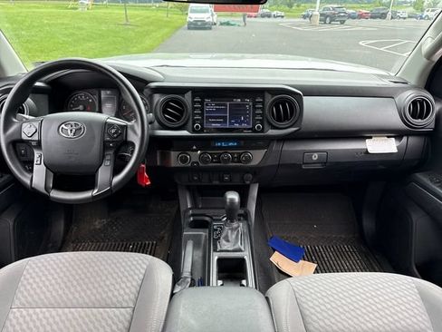 Used 2023 Toyota Tacoma SR AWD/4WD image 17