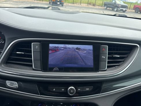 Used 2020 Buick Enclave Preferred w/ LPO, Floor Liner Package image 20