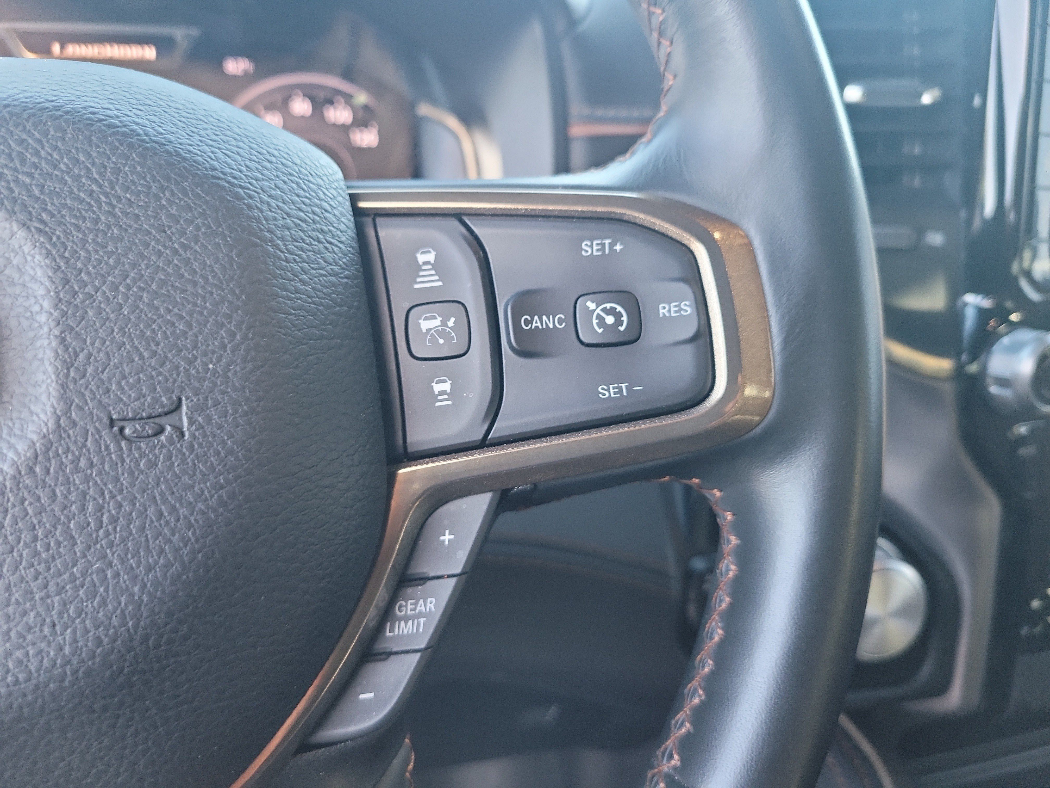 Used 2023 RAM 1500 Limited AWD/4WD image 28