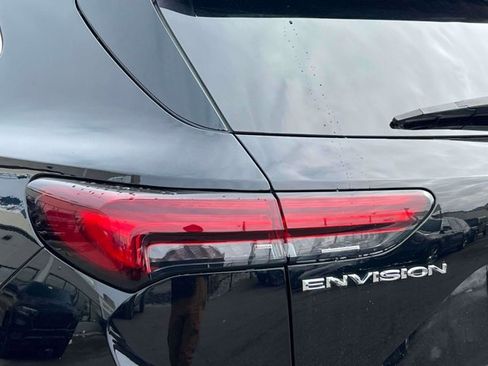 Used 2023 Buick Envision Preferred image 10